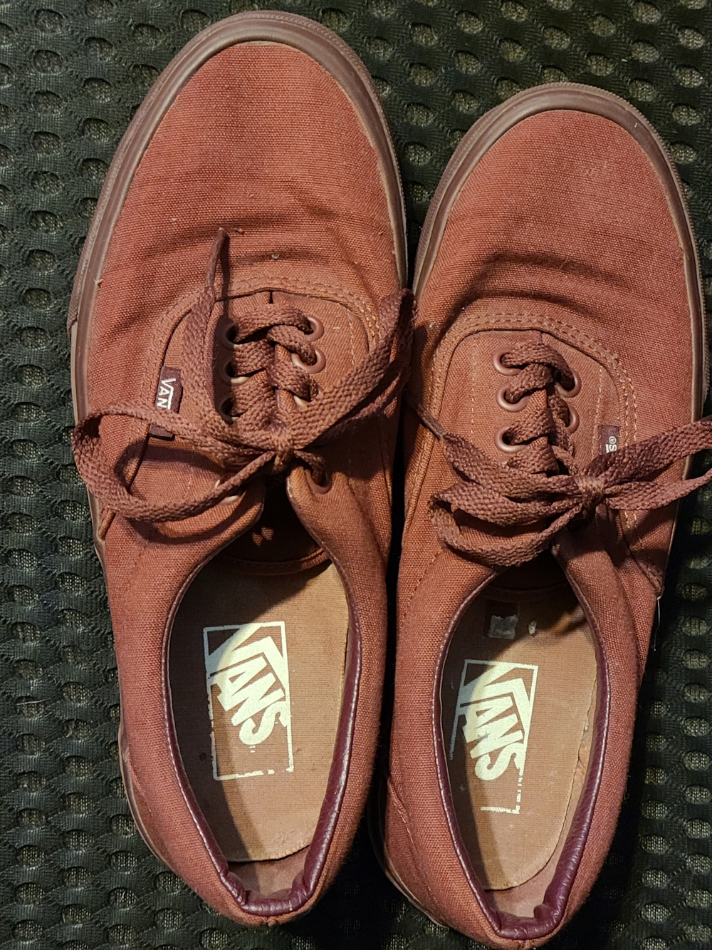 Vans Men's Classic Canvas Sneakers - Burgundy